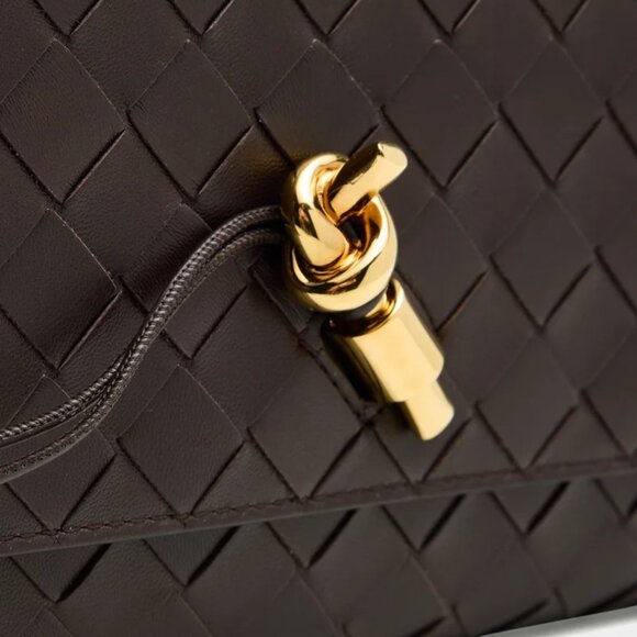 NWT ✅BOTTEGA VENETA Andiamo Pouch on Strap ⭐ NWT - Picture 6 of 11